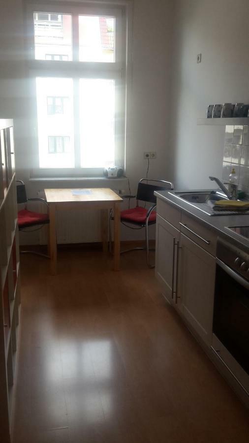 Lichtdurchflutetes Apartment Prenzlauerberg Berlijn Buitenkant foto