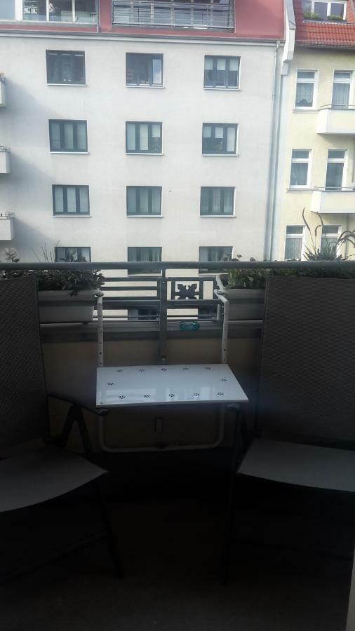 Lichtdurchflutetes Apartment Prenzlauerberg Berlijn Buitenkant foto